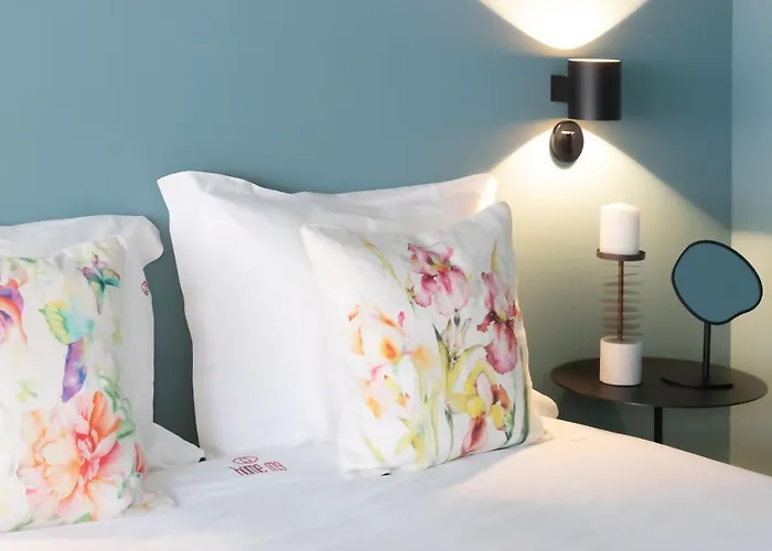 Hm - Infante Riverside M